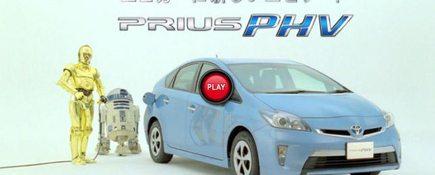 C-3PO si R2-D2 promoveaza noua Toyota Prius