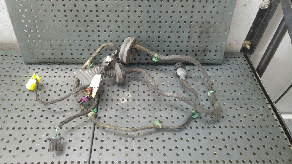 Cablaj instalatie electrica usa dreapta fata audi a4 b7 8e 8e1971029aa