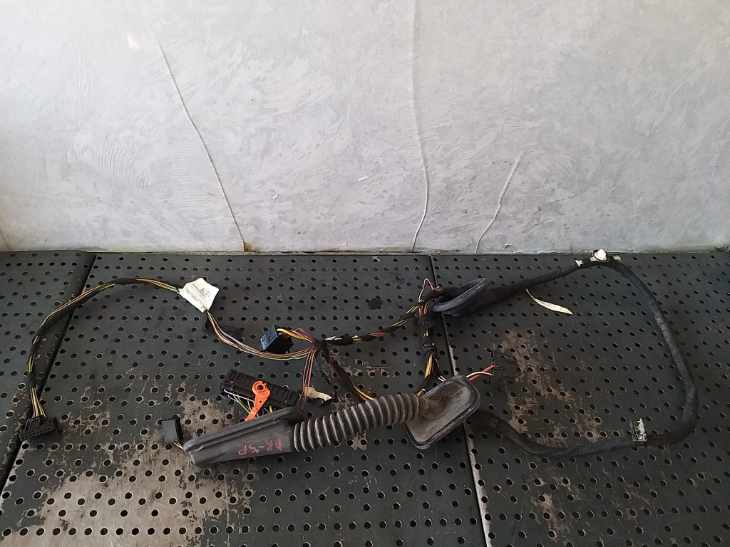 Cablaj instalatie electrica usa dreapta spate vw polo 6r