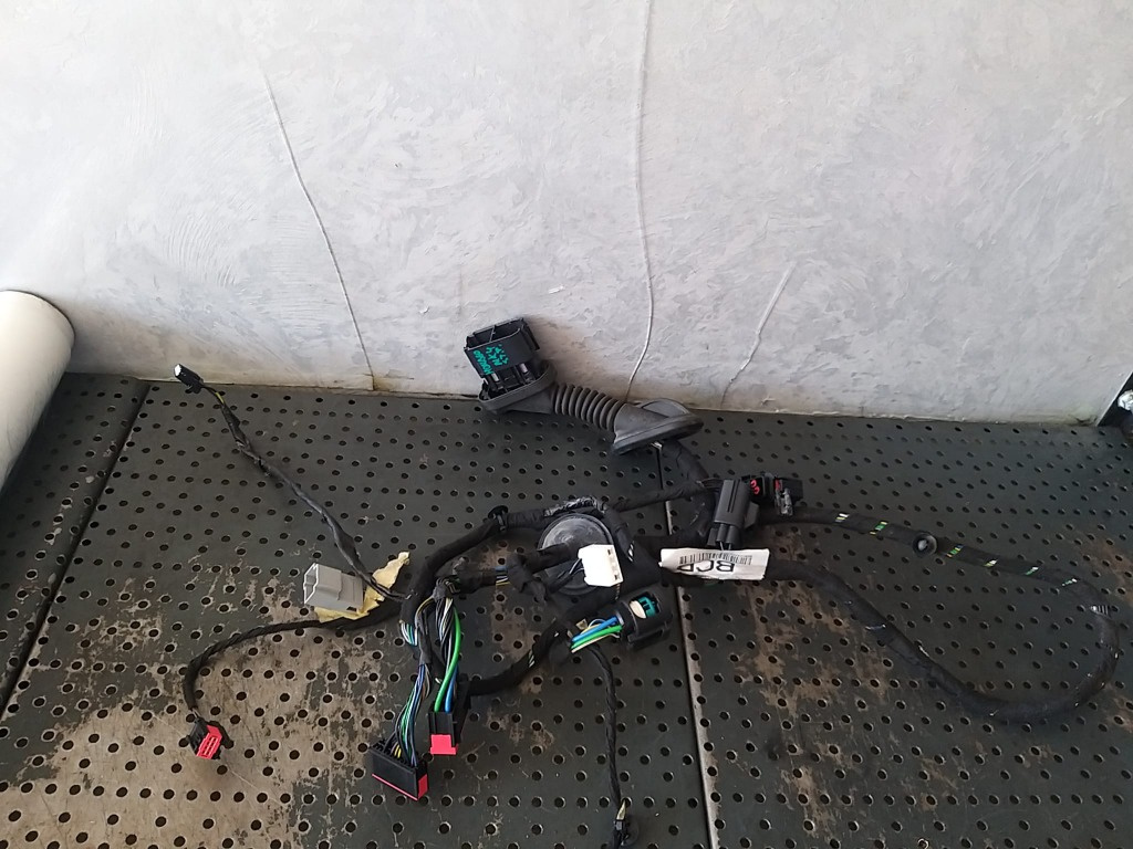 Cablaj instalatie electrica usa stanga fata ford mondeo 4 9g9t14a584