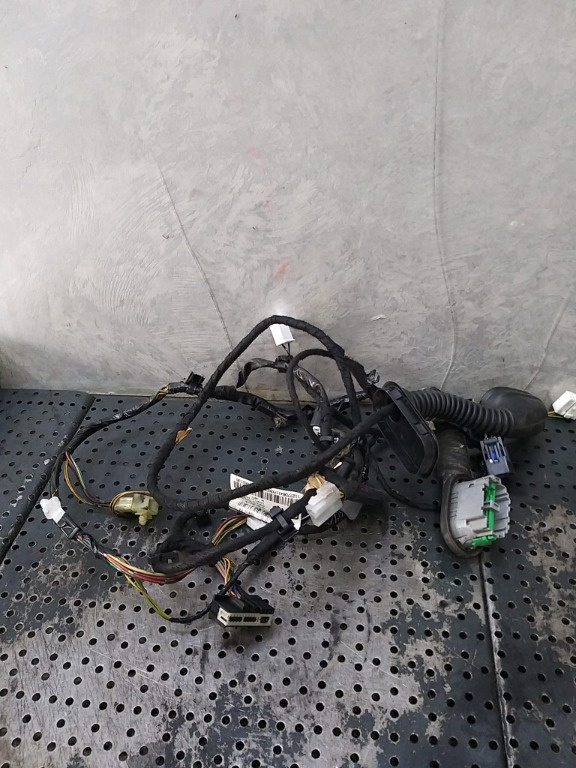 Cablaj instalatie electrica usa stanga spate ford puma j2k cf7 l1tt14633cac