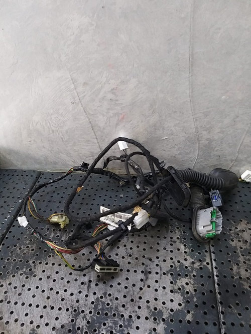 Cablaj instalatie electrica usa stanga spate ford puma j2k cf7 l1tt14633cac