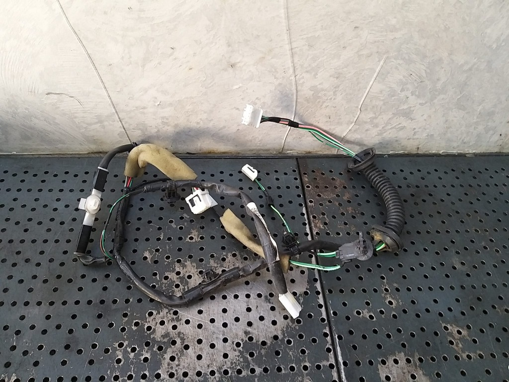 Cablaj instalatie electrica usa stanga spate suzuki vitara ly 3675154pb0