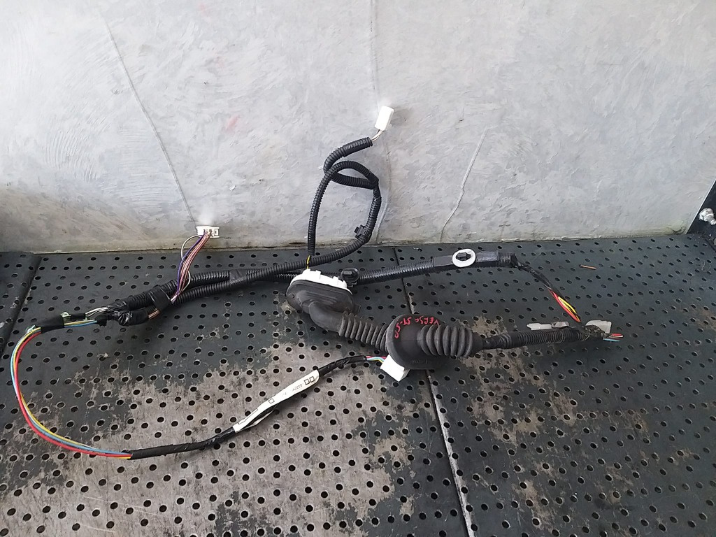 Cablaj instalatie electrica usa stanga spate toyota verso r2 857100f041