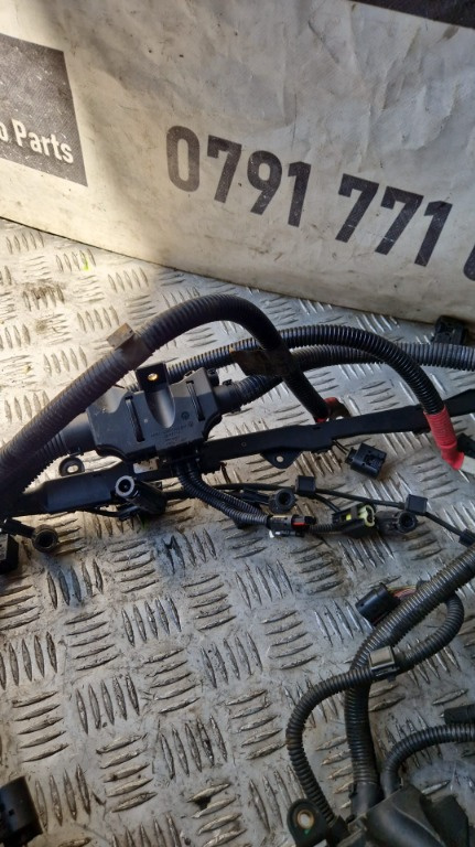 Cablaj motor BMW seria 7 F01 F02 3.0 D, an de fabricatie 2010 cod 780967906