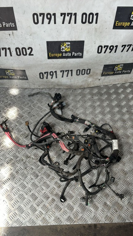Cablaj motor Renault Megane 3 1.5 dci K9K837 an 2013 cod 240113243R