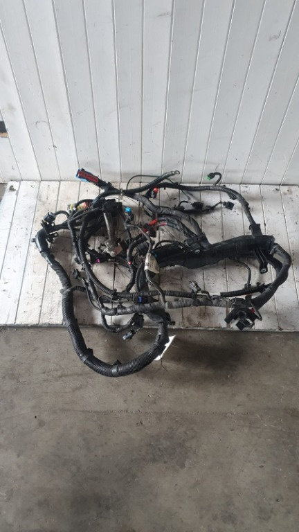 Cablaj motor Volvo V60 1.6 an de fabricatie 2013 motor D4162T cod 31314449