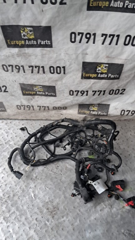 Cablaj motor Volvo V70 2.0 D cod motor D5204T2 an 2011 cod 31327276