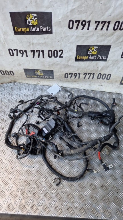 Cablaj motor Volvo XC60 motor 2.4 D5 D5244T14 an fab. 2010 cod 30761766