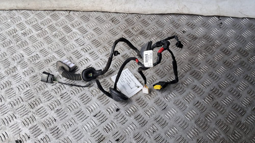 Cablaj usa stanga spate Kia Cee'd 1.6 CRDI combi cod motor D4FB 128 cp / 94KW an 2014 cod 91650-A203...