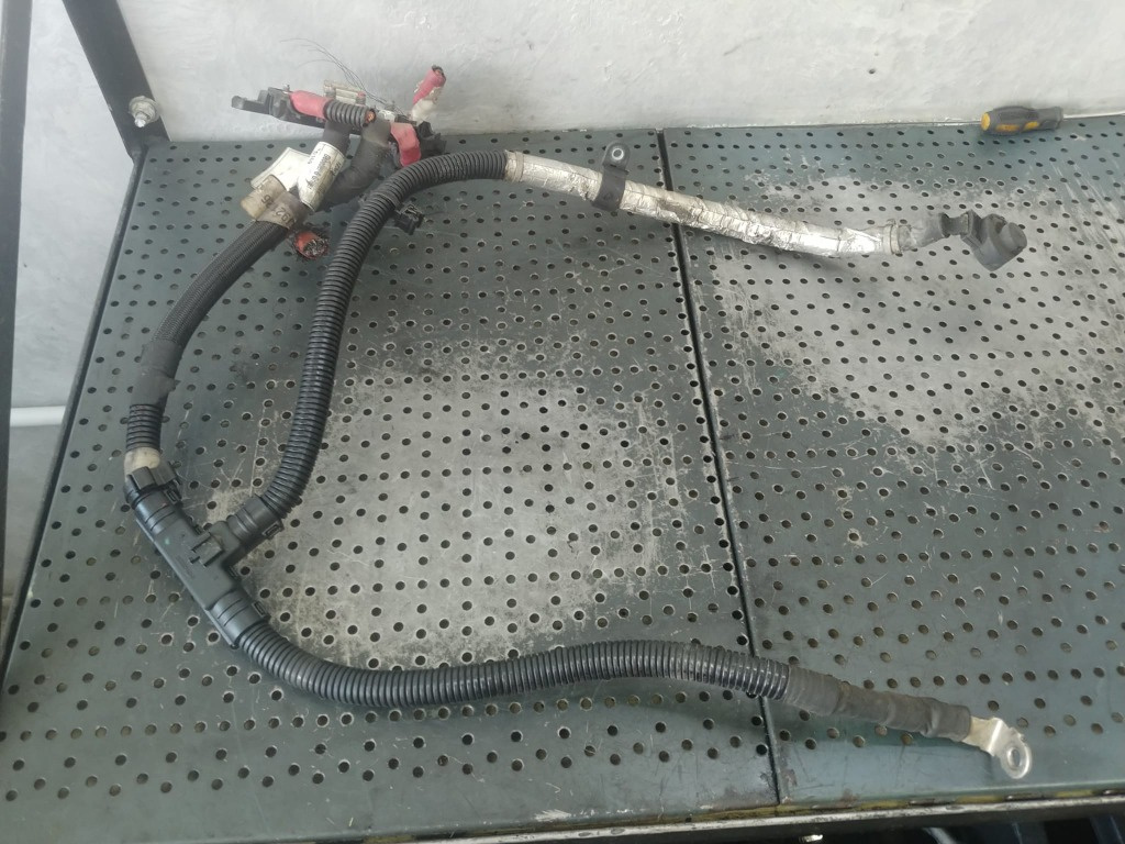 Cablu alternator electromotor 2.2 jtd alfa romeo giulia 50546501