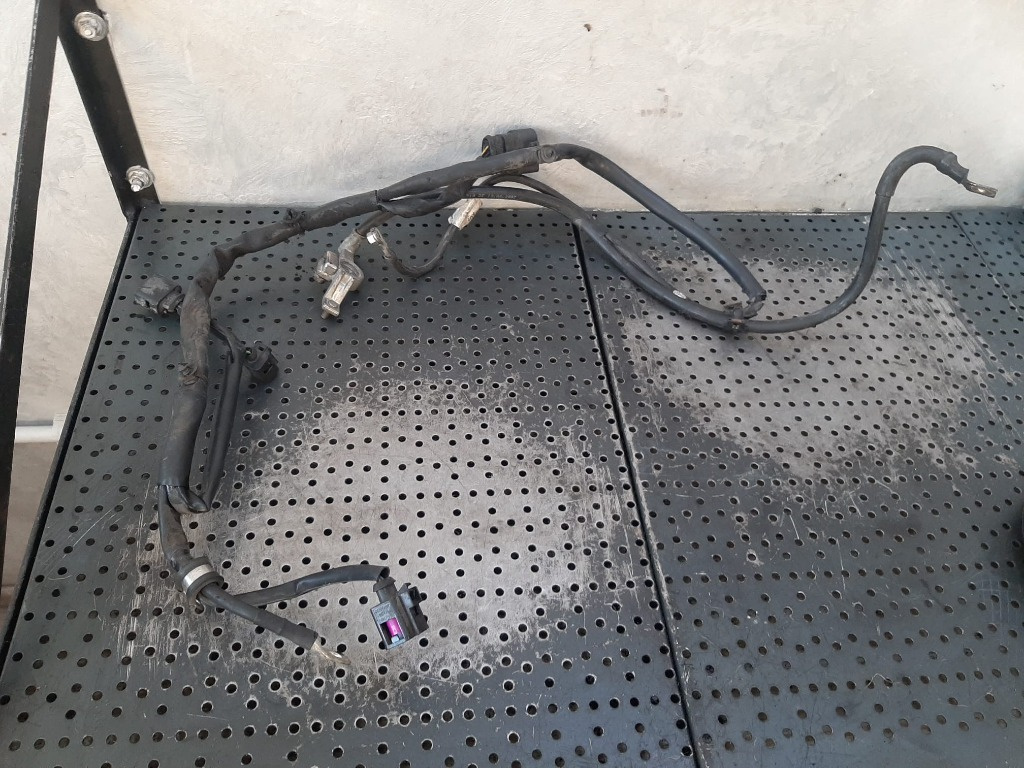 Cablu borna baterie 1.6 tdi cay vw polo 6r golf 6 skoda fabia 2 octavia 2 seat leon audi a3 8p 6r0971349a