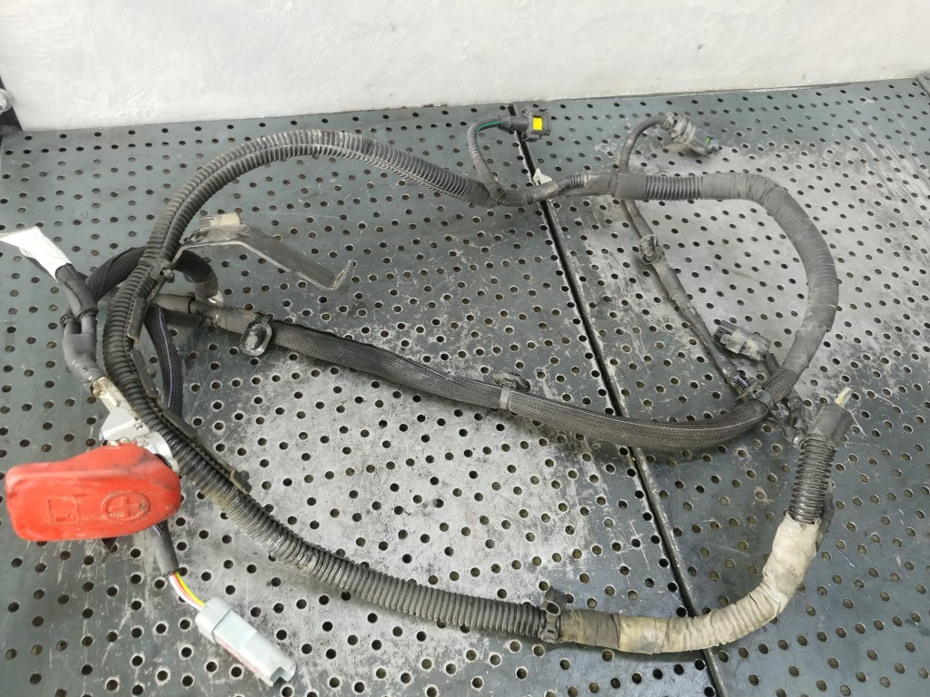 Cablu borna baterie plus 1.6b 5g06 citroen c5 aircross 9820939380