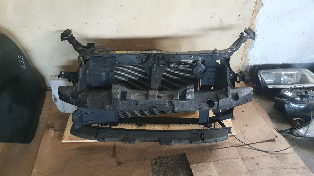 Cablu capota Nissan Qashqai 2.0 I an de fabricatie 2012