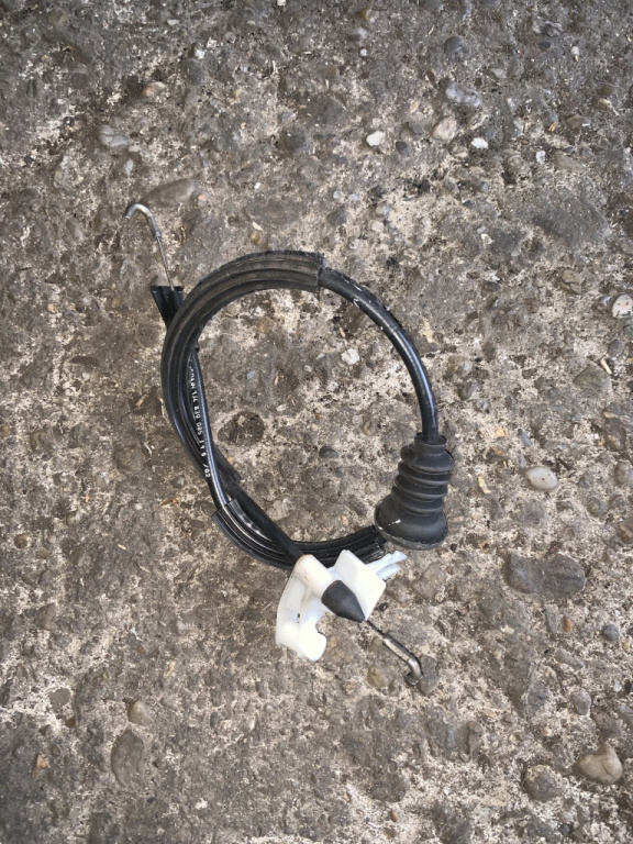 Cablu deschidere usa stanga spate Volkswagen VW Bora [1998 - 2005] Sedan 1.9 TDI MT (150 hp) (1J2)