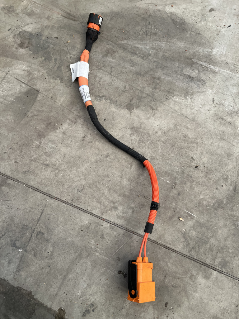 Cablu HV (înaltă tensiune) Renault Austral 1.2 Hybrid 2023, 240413579R