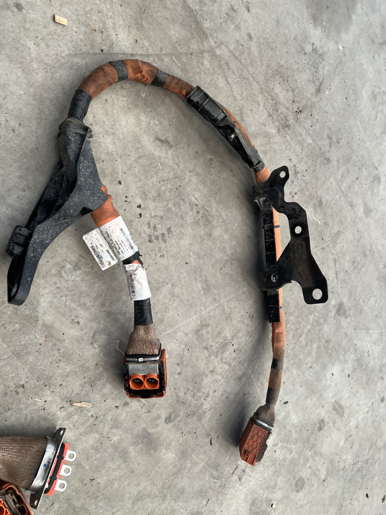 Cablu HV (înaltă tensiune) Renault Austral 1.2 Hybrid 2023, 240807260R