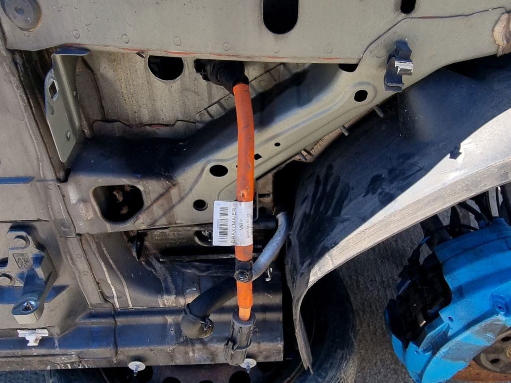 Cablu inalta tensiune Mercedes Clasa C (W205) [Fabr 2014-prezent] A2055406304 2.0 Hibr 274920 210KW / 286CP