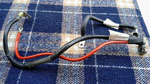 Cabluri cu borne acumulator + și - 1K0971228L și 1T0971235A