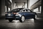Cadillac CTS-V vs. Jaguar XFR: un duel redutabil