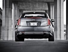 Cadillac CTS-V vs. Jaguar XFR: un duel redutabil
