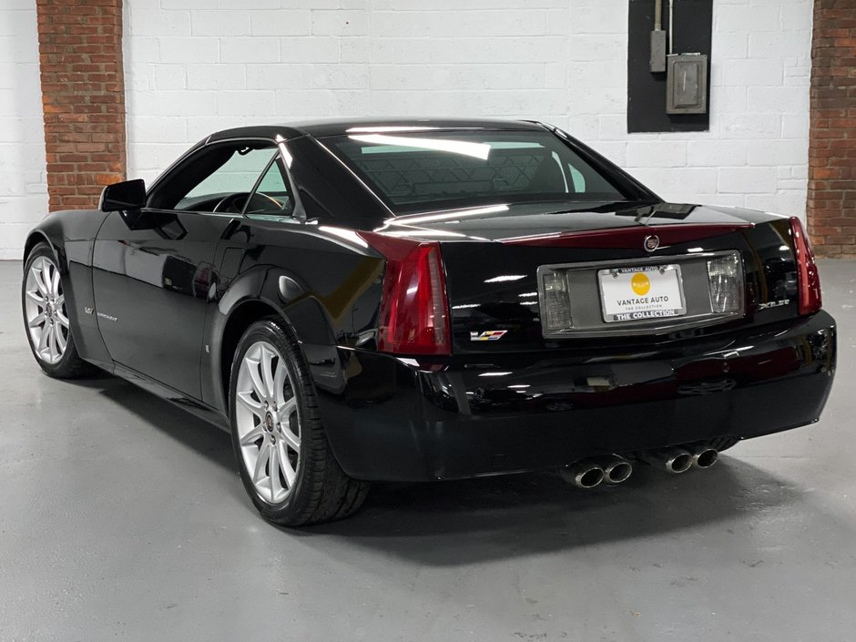 Cadillac XLR-V de vanzare