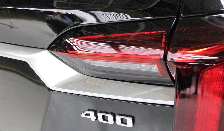 Cadillac XT6 400