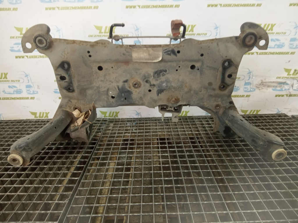 Cadru jug motor 2.0 d d4204t8 Volvo V40 2 [facelift] [2016 - 2020] 2.0 d2 D4204T8