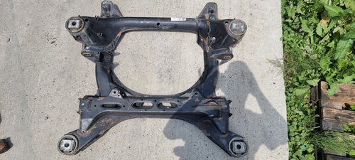 Cadru / Jug motor Vw Touareg 7L 3.0 TDI 2006 2007 2008 2009