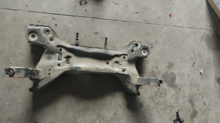 Cadru motor Audi A1 1.6 TDI Hatchback cod motor CAYB an 2014