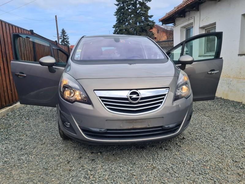 Cadru motor Opel Meriva B 2010-2014 A17DTS 1.7 cdti 131 cp 96 kw 13348350