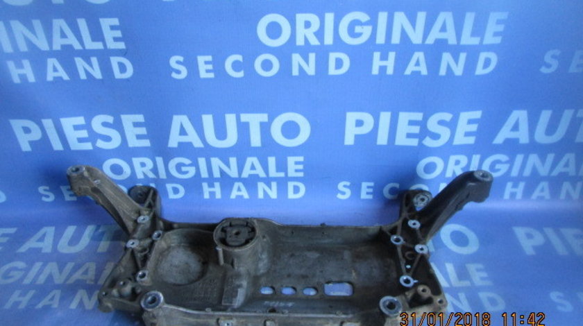 Cadru motor (persou) VW Passat B6 ;  3C0199369F (volan pe partea dreapta)