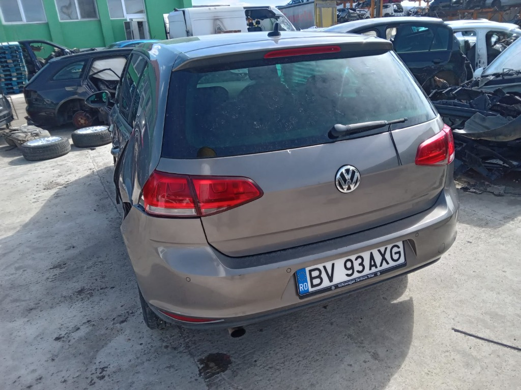 Cadru motor Volkswagen Golf 7 2013 hatchback 1.6 tdi CLHA