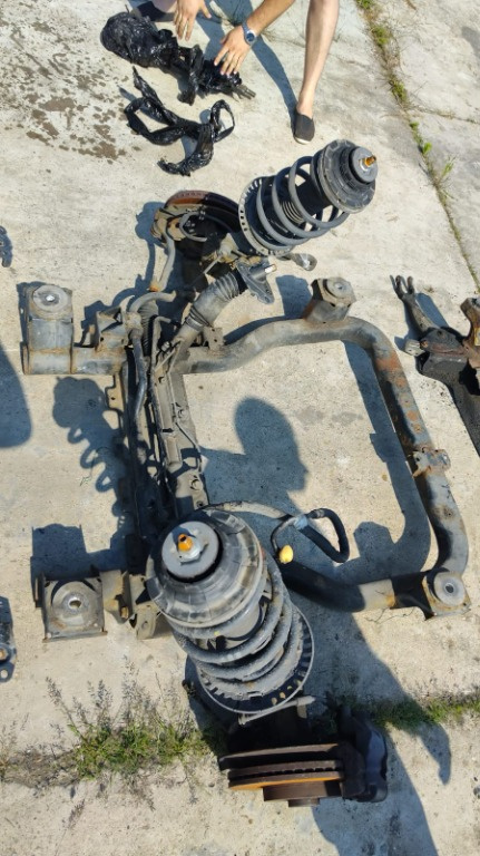 Cadru motor Volkswagen T5 Caravelle 1.9 TDI 2007