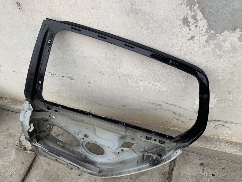 Cadru usa stanga spate Volkswagen VW Golf 5 [2003 - 2009] Hatchback 5-usi 2.0 TDI MT (140 hp) V (1K1) Cod motor BKD