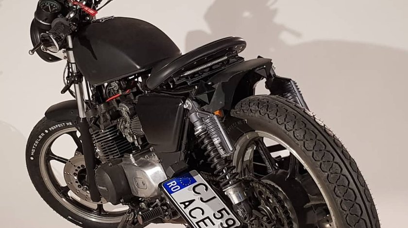 Cafe Racer Scrambler Bobber Kawasaki kz550