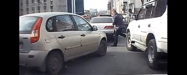 Cafteala in Rusia pentru un loc de parcare