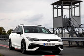 Cai cu nemiluita si taxe aproape inexistente. 15 masini noi cu motor de 2.0 litri si putere mai mare decat a unui V6 sau chiar V8