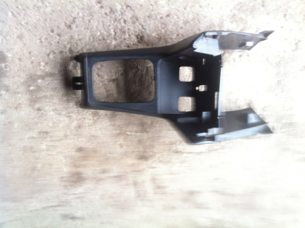 Cal parte fata Opel Vectra A [1988 - 1995] Sedan 1.6 MT (75 hp) (86_ 87_)