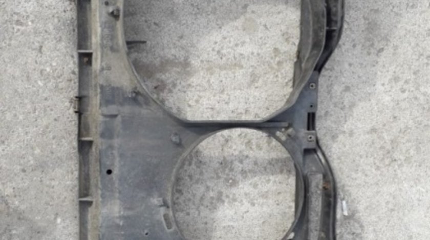 Calandru Volkswagen Passat B5 (1996-1999) 3B0805594