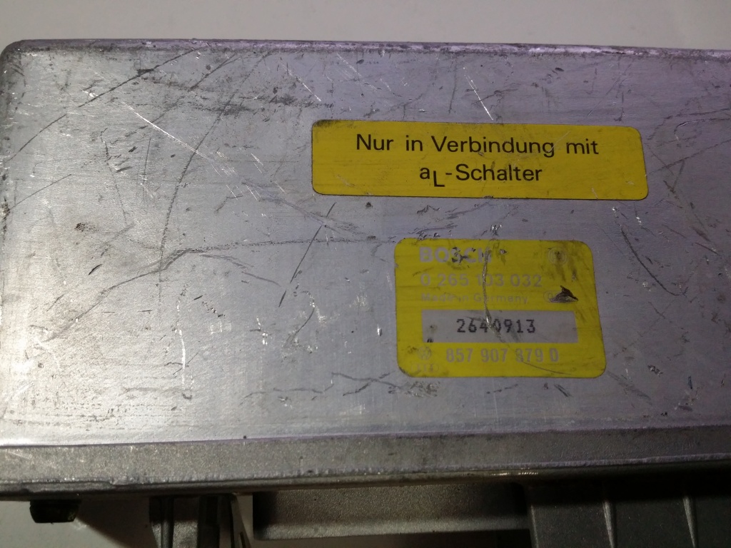 Calculator ABS Audi 80 B3 0265103032, 857907379D