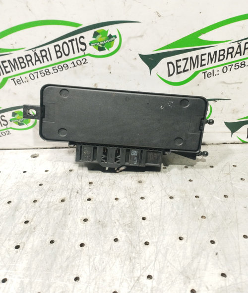 Calculator airbag 0 285 011 137 BMW Seria 3 F30/F31/F34 [2011 - 2016] Sedan 320i xDrive MT (184 hp)
