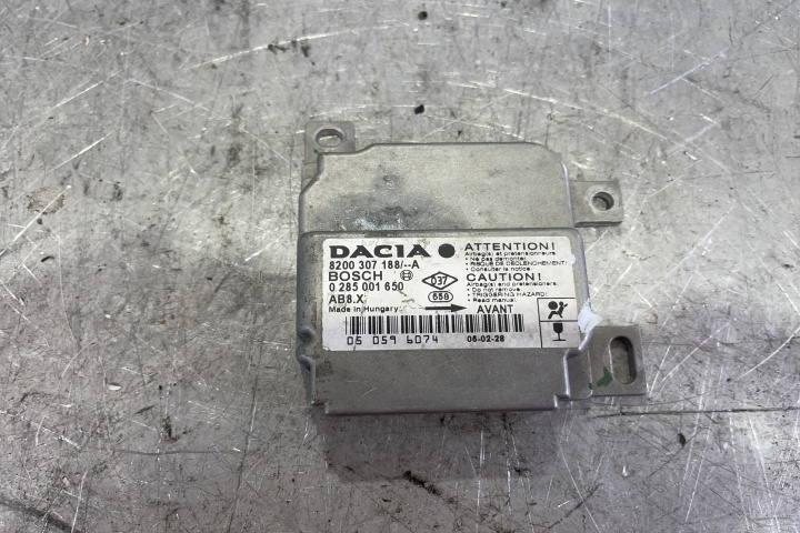 Calculator airbag 0285001650 / 0 285 001 650 Dacia Logan [2004 - 2008] Sedan 1.4 (85 hp)