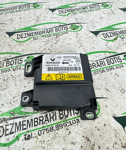 Calculator airbag 8200 70 23 22 Dacia Logan [2004 - 2008] Sedan 1.4 MT (75 hp)