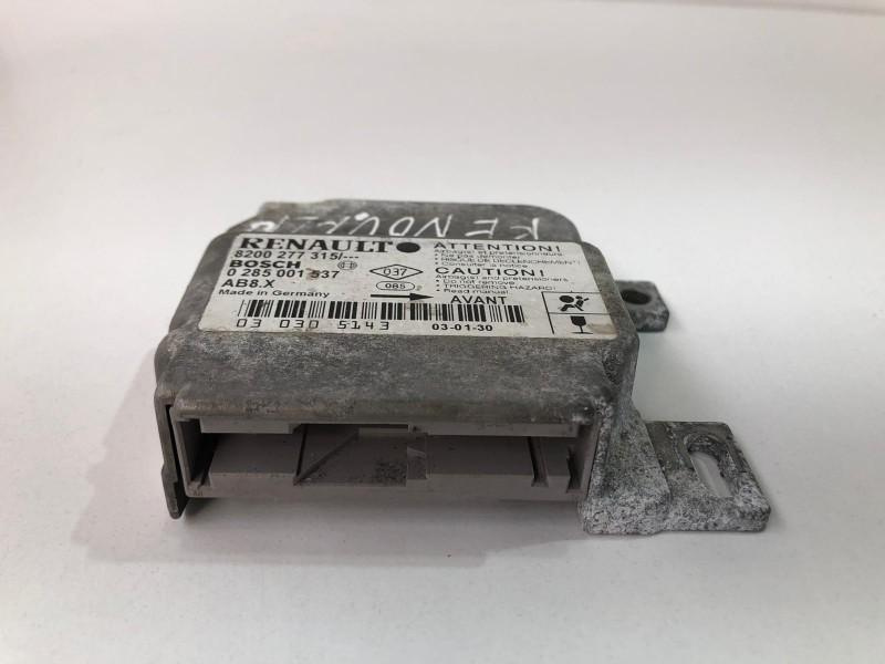 Calculator airbag 8200277315 Renault Clio 2 [1998 - 2005]