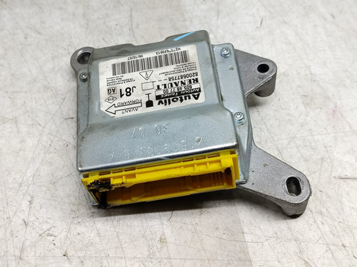 Calculator airbag 8200687758 Renault Espace 4 [facelift] [2006 - 2012] 2.0 dci M9R740