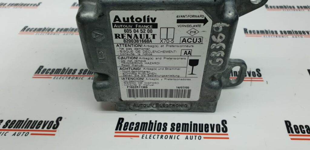 Calculator AIRBAG AUTOLIV RENAULT MASTER 3 8200381668A / 605 04 52 00 / 6050452008200381668A / 605 04 52 00 / 605045200