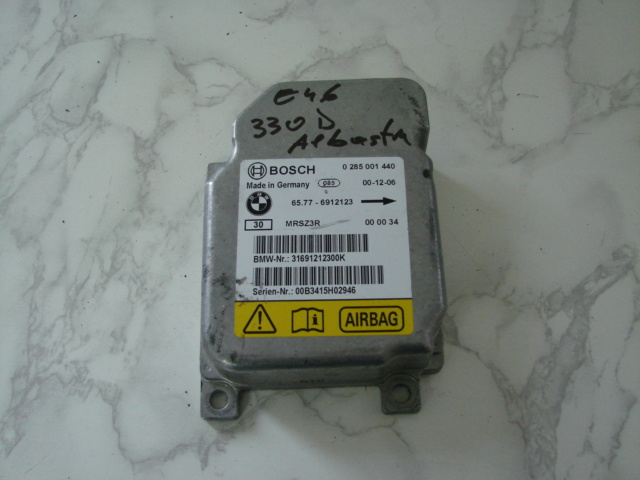 Calculator airbag BMW Seria 3 E46 [facelift] [2001 - 2006] Sedan 330d MT (184 hp)