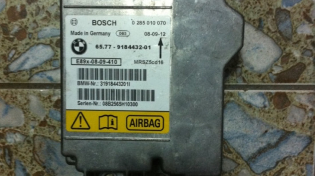 Calculator airbag BMW Seria 3 E90/E91/E92/E93 [2004 - 2010] Sedan