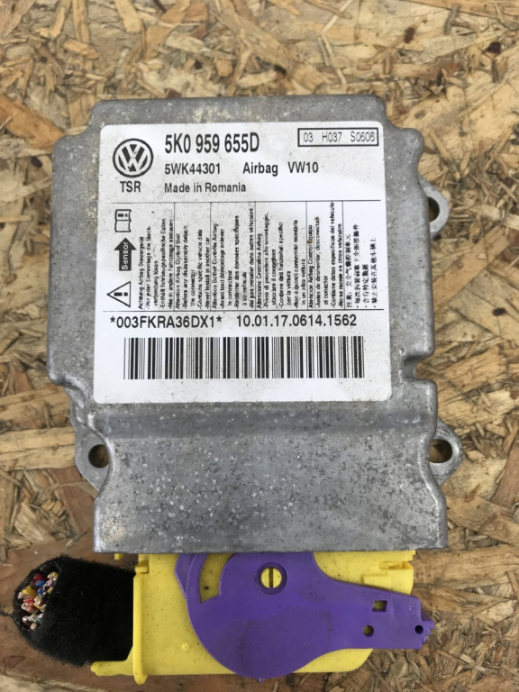 Calculator airbag Golf 6 1.6 tdi Variant 4motion sedan 2010 (5K0959655D)